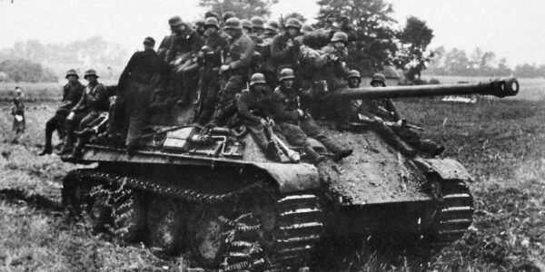 Alles, was Sie über den deutschen Panther-Panzer aus dem 2. Weltkrieg wissen müssen