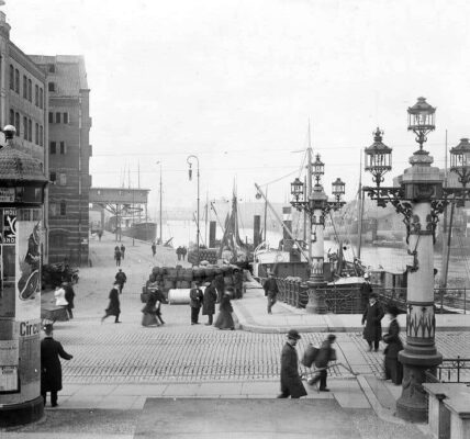 62+ Beeindruckende Vintage-Fotos zeigen Straßenszenen aus Nürnberg, Deutschland, in den 1910er Jahren