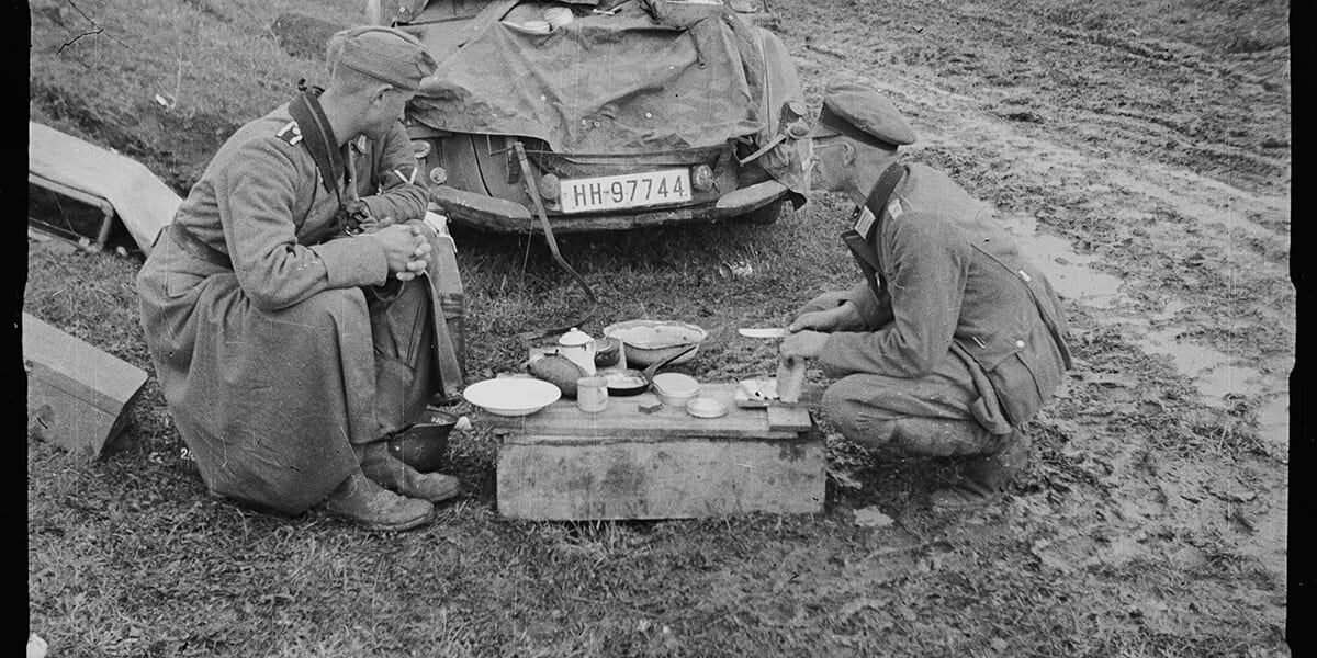 Die Schlacht um Kiew 1941: Seltene Bilder enthüllen dramatische Momente der Geschichte!