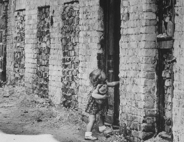 Berliner Mauer im Kalten Krieg: Eindrucksvolle Bilder von der Geburt einer brutalen Teilung