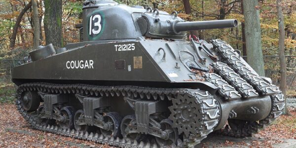 Jagdtiger – Deutschlands tödlichste Panzerinnovation: Gebaut auf dem Fahrgestell des Tiger II! Siehe das vollständige Bild und die Analyse unten.