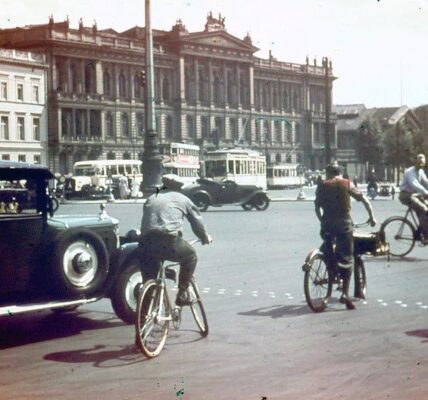 Erstaunliche Farbfotos von Berlin im Jahr 1937