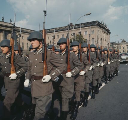 Gewehr 43: Das deutsche halbautomatische Gewehr, inspiriert vom sowjetischen SVT-40.