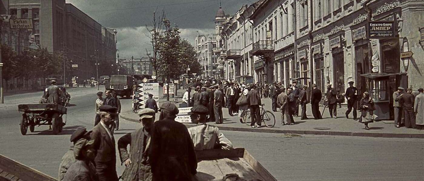 Die deutsche Besetzung von Charkow in Farbfotos, 1941