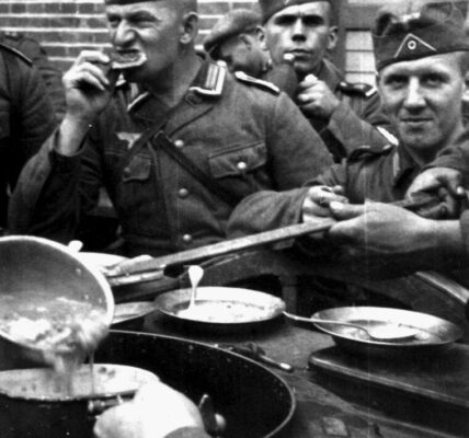 Zweiter Weltkrieg: Deutsche Rationen und Ernährung der Truppen des Dritten Reichs