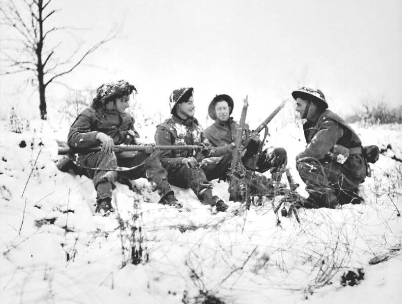 Deutsches Alpenkorps – Männer der Schneeschuh-Ersatzabteilung aus Immenstadt beim Training für ihren Fronteinsatz in den Allgäuer Alpen 1915