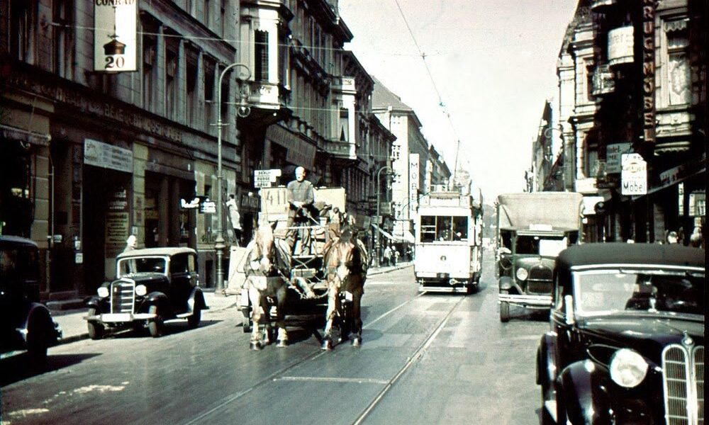 Seltene Farbfotos der Straßen Berlins im Jahr 1937