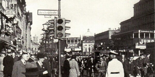 Erstaunliche Fotos einfangen Straßenszenen von Berlin in den 1930er Jahren