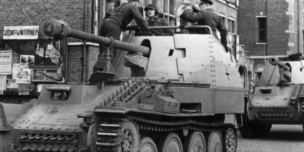 DEUTSCHER MARDER III – NAZI-FRANKENSTEIN-PANZER