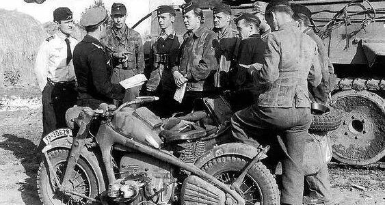 Zundapp KS 750 das Motorrad-Schlachtross