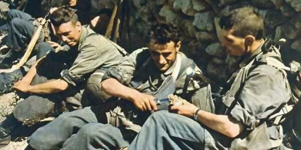 German paratroopers taking a break during the battle of Crete, May 1941