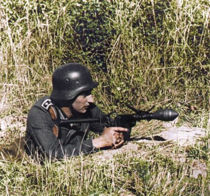Panzerfaust – Die Geschichte der deutschen „Panzerfaust“