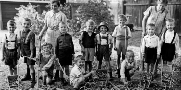 40 erstaunliche Fotos fangen den Alltag in Deutschland während des Zweiten Weltkriegs ein