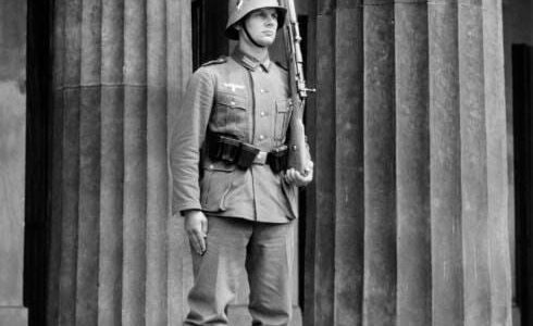 Berlin in den 1930er Jahren durch Vintage-Fotos