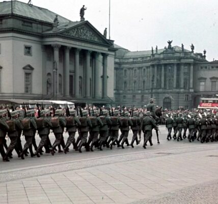 “Berlin 1939: Marsch durch die Hauptstadt – Als die Welt noch schwieg.