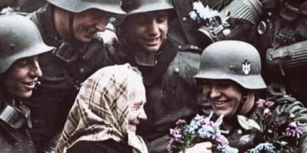 Die Deutschen im Ersten Weltkrieg anhand unglaublicher kolorierter Fotos