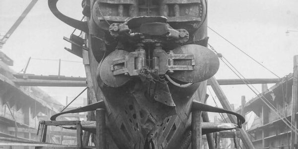 Seltene Fotografien zeigen das Innere des deutschen U-Bootes SM UB-110, 1918
