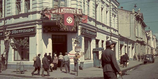 Die deutsche Besetzung Charkows in Farbfotografien, 1941
