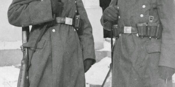 Seltene Aufnahmen der Ardennenoffensive im Zweiten Weltkrieg.