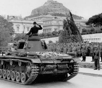 Der Panzer III im Krieg 1939–1945 war eine der bedeutendsten deutschen Kriegsmaschinen des Zweiten Weltkriegs