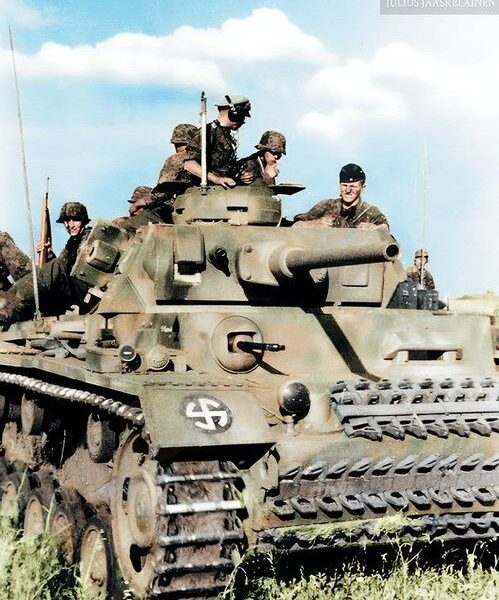War der Panzer III der meistgenutzte deutsche Panzer im Zweiten Weltkrieg, oder stand er in der Produktion auf einer Stufe mit dem Panzer IV oder Panzer V?