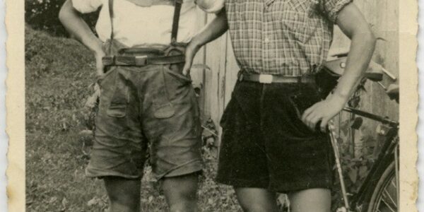 30 Vintage-Schnappschusse deutscher Jugendlicher aus den 1930er und 1940er Jahren