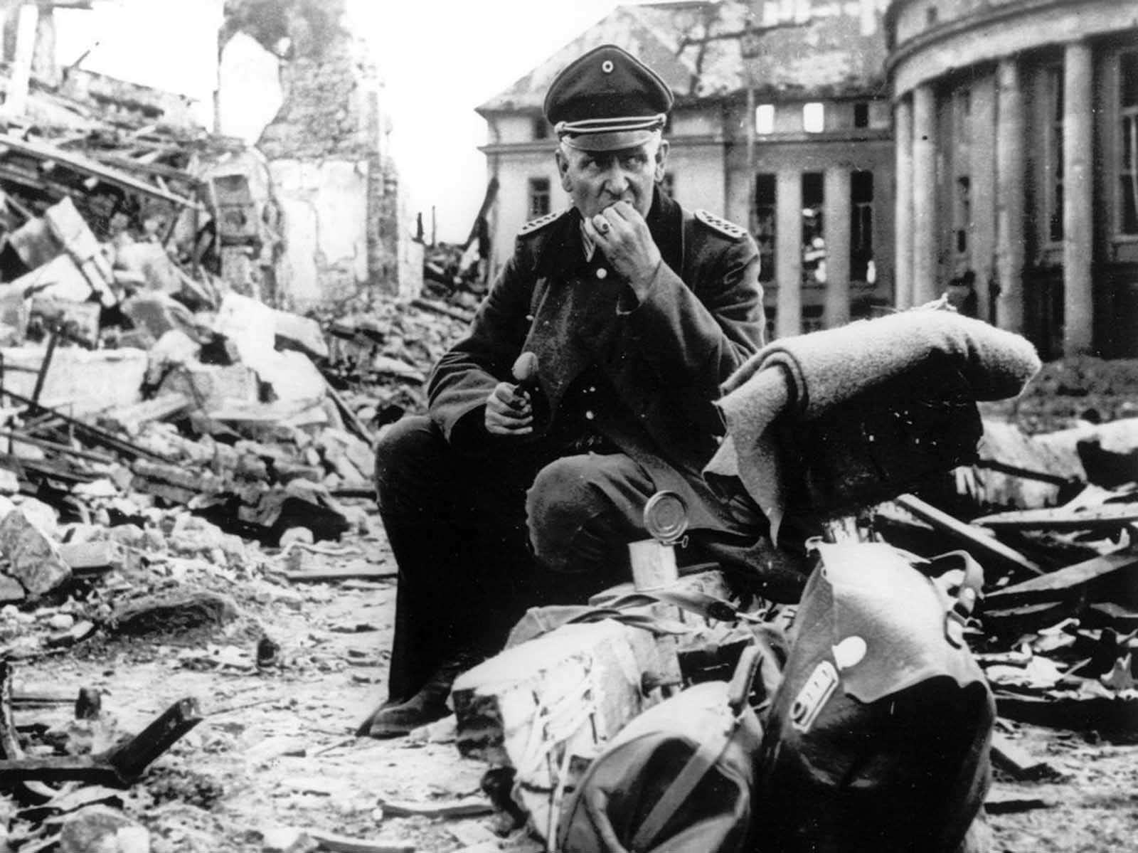 Die letzten Tage Nazi-Deutschlands anhand von Fotografien, 1945
