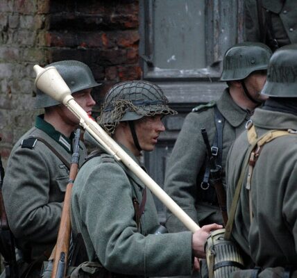 Panzerfaust – Die Geschichte der deutschen „Panzerfaust