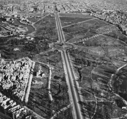 22 erstaunliche Fotos von Berlin kurz nach dem Zweiten Weltkrieg aus der Vogelperspektive