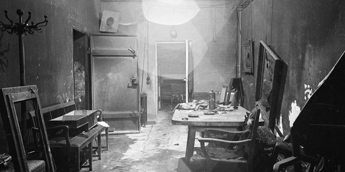 Konferenzraum im Fuhrerbunker, Juli 1945
