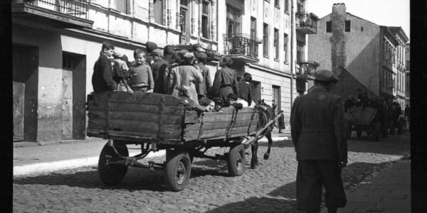 Im von den Nazis kontrollierten Ghetto von Lodz, 1940–1944