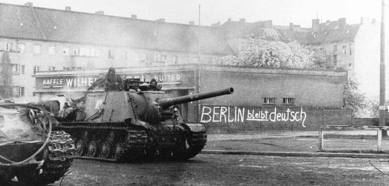 Der Einsatz erbeuteter deutscher Selbstfahrwaffen in der Roten Armee in der Endphase des Zweiten Weltkriegs.