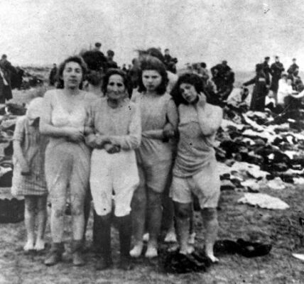 Historische Dokumentation: Das Massaker von Skede (Liepaja, Lettland) 1941