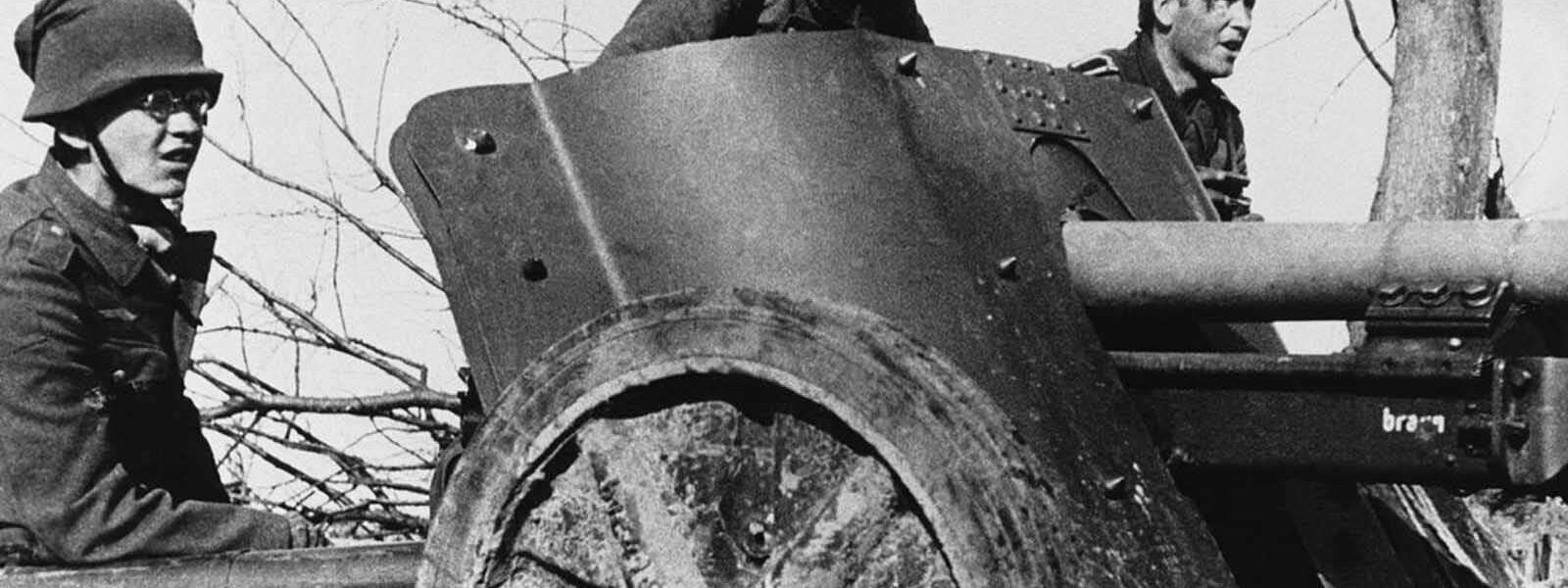 Hölle im Osten – Die blutigsten Schlachten der Wehrmacht in Bildern (1942–1943).