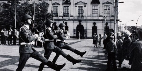 Vergessenes Berlin: Diese 53 Bilder zeigen die Straßen der Hauptstadt in den 1980ern.