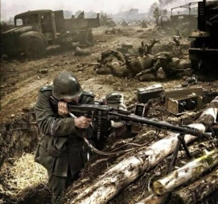 Kolorierte Bilder, die die dustere Realität der Ostfront des Zweiten Weltkriegs einfangen