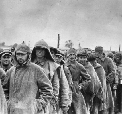 DAS SCHICKSAL DER SOWJETISCHEN HÄFTLINGE IN AUSCHWITZ
