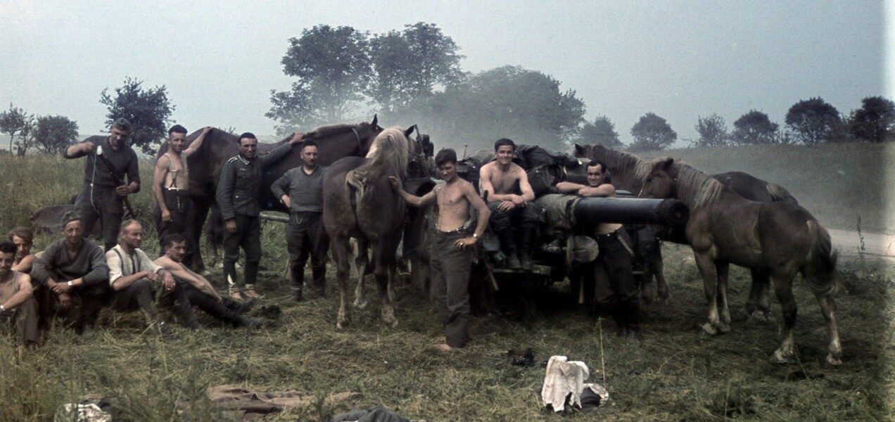 German Horse-Drawn 150mm Feldhaubitze 18