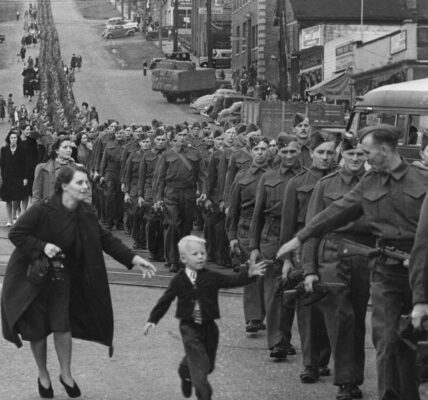 Die wahre Geschichte des Fotos „Warte auf mich, Papa“, 1940