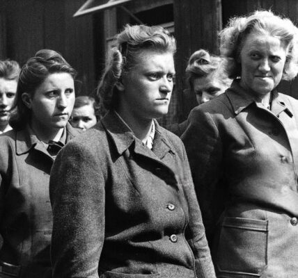Die Rolle der weiblichen Aufseherinnen im Konzentrationslager Auschwitz