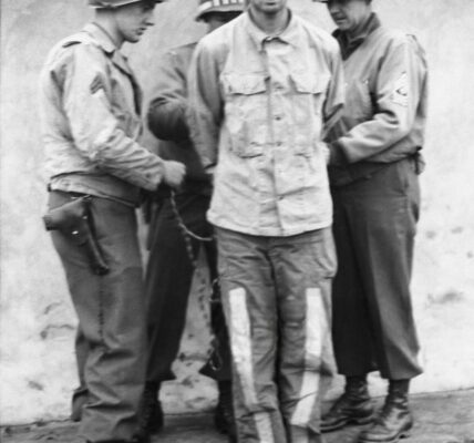 Historischer Kontext: Spionage im Zweiten Weltkrieg – Der Fall von drei deutschen Agenten hinter amerikanischen Linien