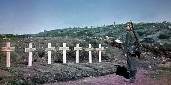 Eismeerfront 1941 – Der stille Blick auf den Tod im hohen Norden