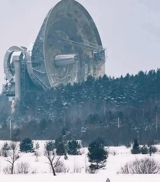 Gigant der Stille – Die verlassene RT-64-Antenne in Kalyazin: Ein technisches Erbe des Kalten Krieges