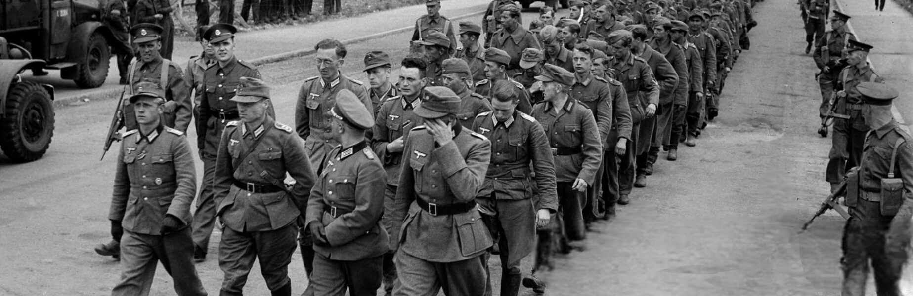 Fotografien von D-Day-Schauplätzen 1944 und heute