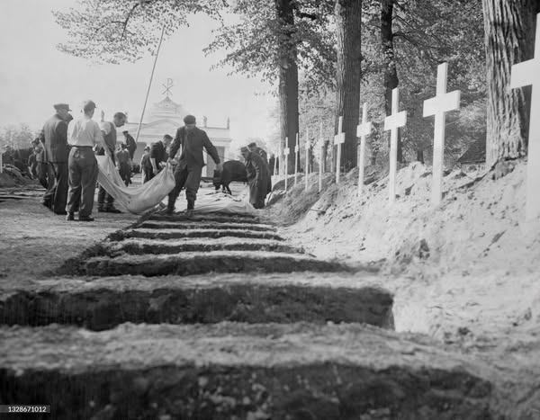 Ludwigslust im Mai 1945: Zivilisten und die Konfrontation mit den Verbrechen des NS-Regimes