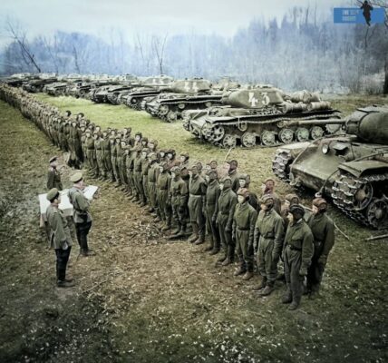 Deutschland 1944: Ausbildung deutscher Panzerbesatzungen hinter der Front _de
